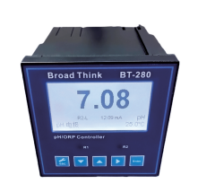 語言多樣，出廠標準中文界面，可切換英文界面，還帶密碼管理功能